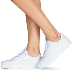 Puma CARINA