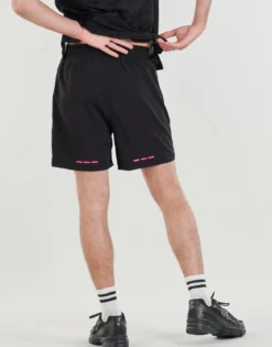 Shorts Helvetica