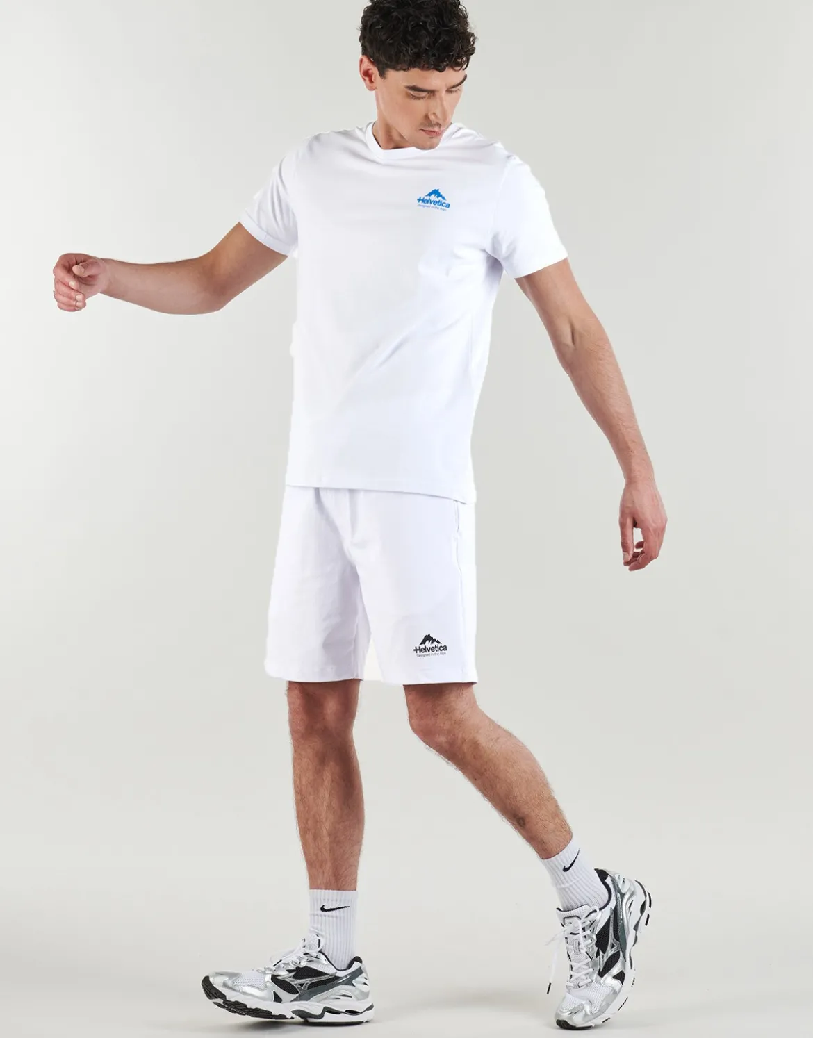 Shorts Helvetica