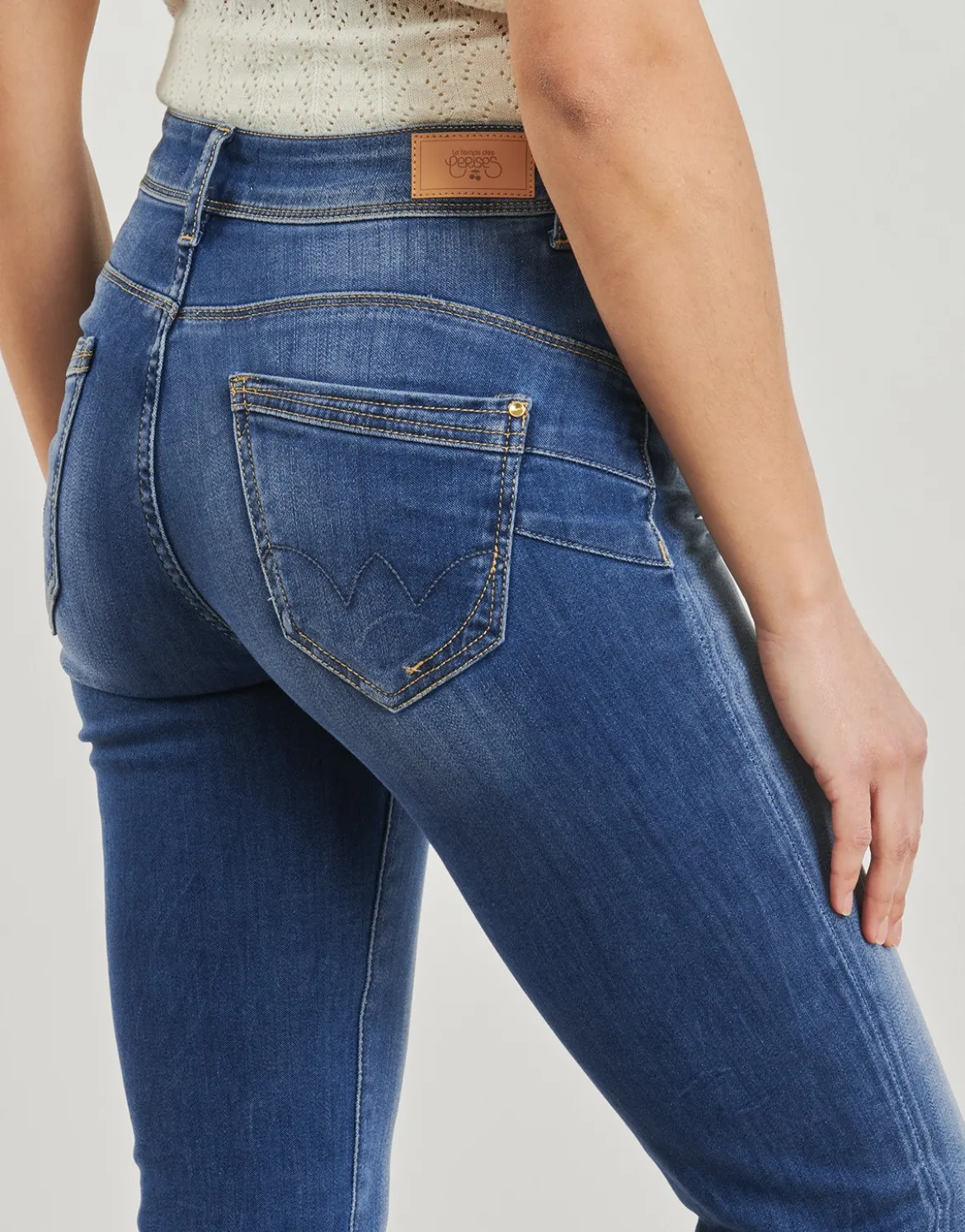 Smalle jeans Le Temps des Cerises