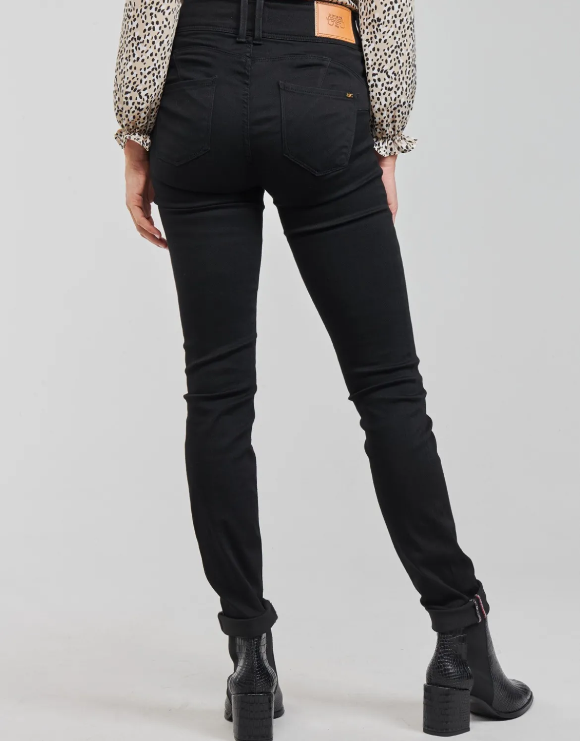 Smalle jeans Le Temps des Cerises