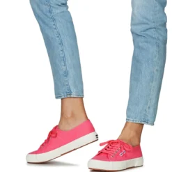 Superga 2750