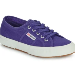 Superga 2750