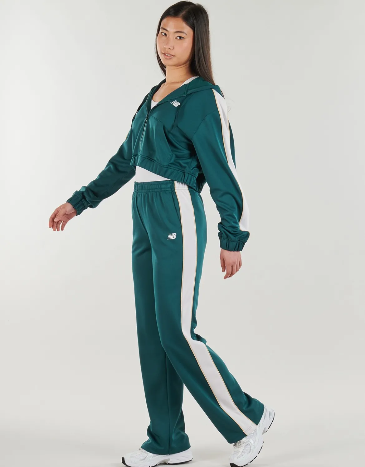 Sweatshirts m. hætte New Balance