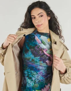 Trenchcoats Desigual