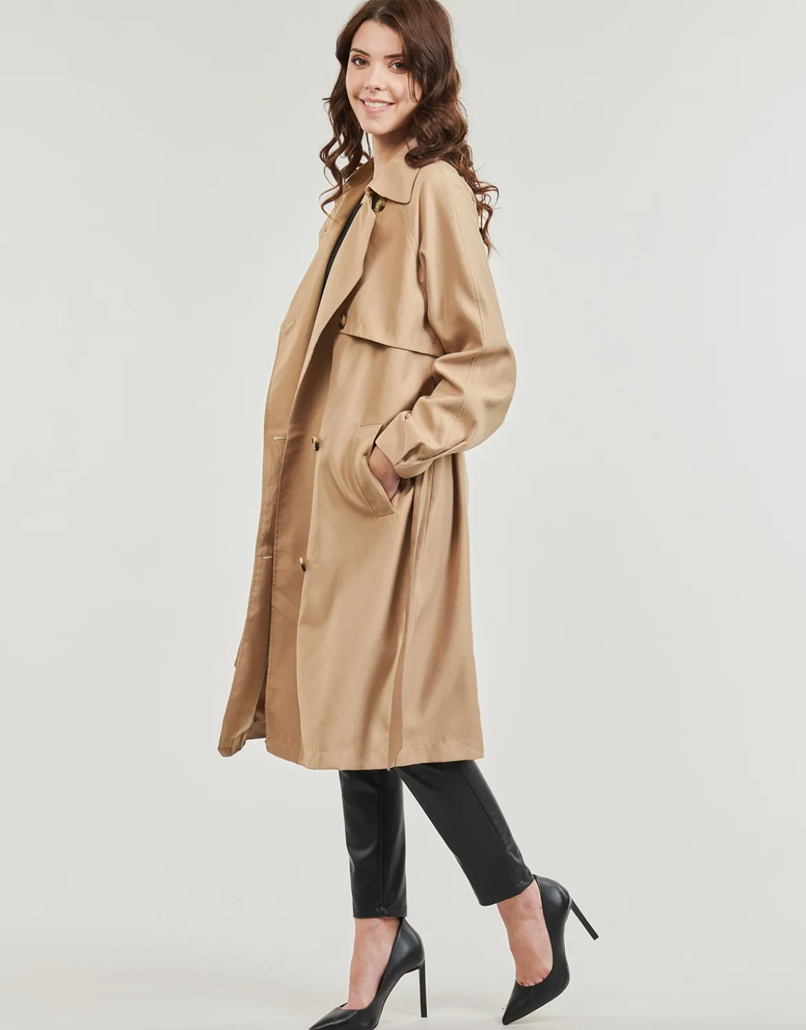 Trenchcoats Vero Moda