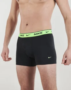 Trunks Nike