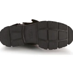 UGG ASHTON LACE UP