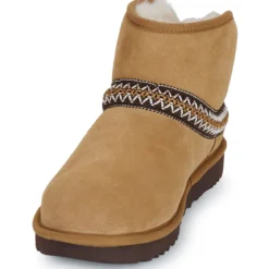 UGG Classic