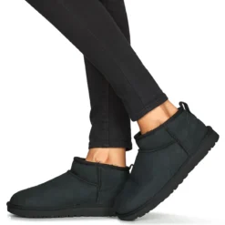 UGG CLASSIC ULTRA MINI