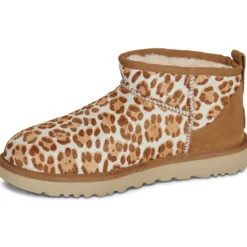 UGG CLASSIC ULTRA MINI