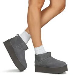 UGG CLASSIC ULTRA MINI