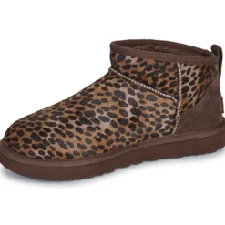 UGG CLASSIC ULTRA MINI