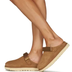 UGG GOLDENSTAR