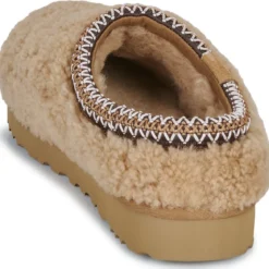 UGG TASMAN