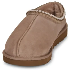 UGG TASMAN II
