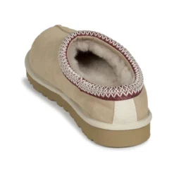 UGG TASMAN II