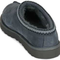 UGG TASMAN II