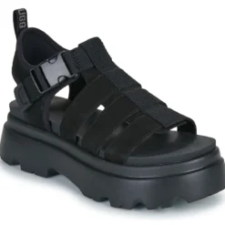 UGG W CORA