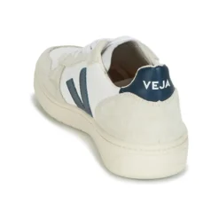 Veja V-10