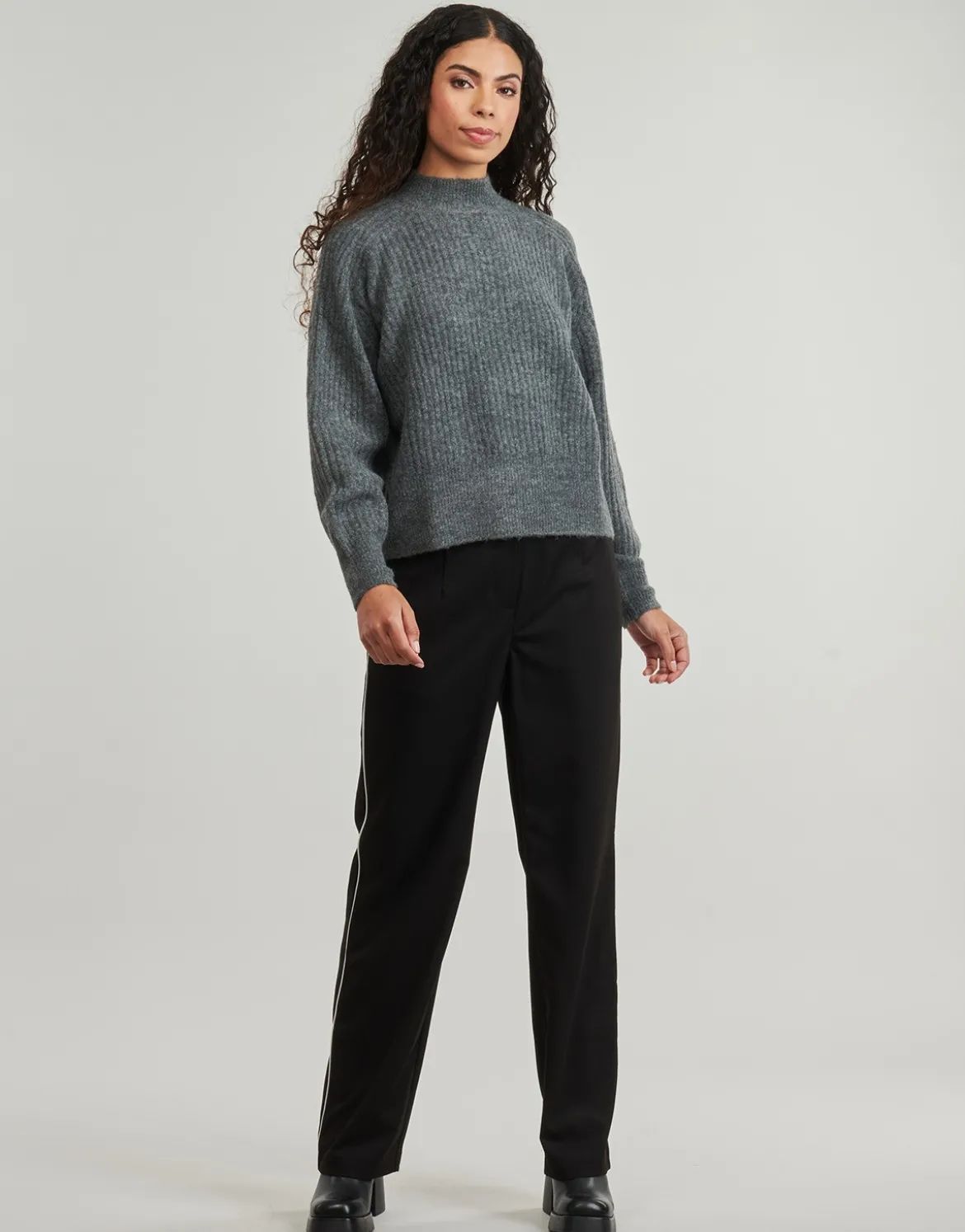 Vide ben bukser Vero Moda
